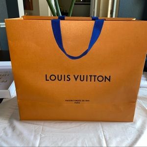 REAL Louis Vuitton shopping bag